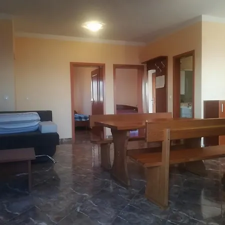 Barisic Hrvatskih Zrtava 404 Seget Vranjica شقة