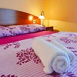 Barisic Hrvatskih Zrtava 404 Seget Vranjica Appartement Trogir