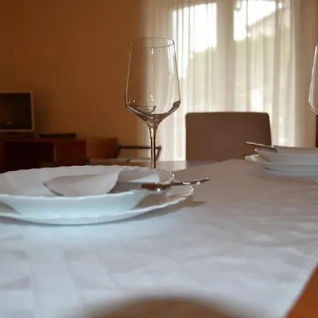 Barisic Hrvatskih Zrtava 404 Seget Vranjica Apartamento